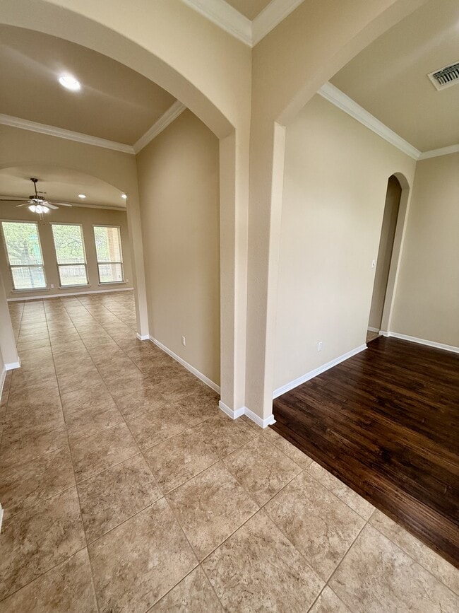 Building Photo - 10307 Bryson Dr