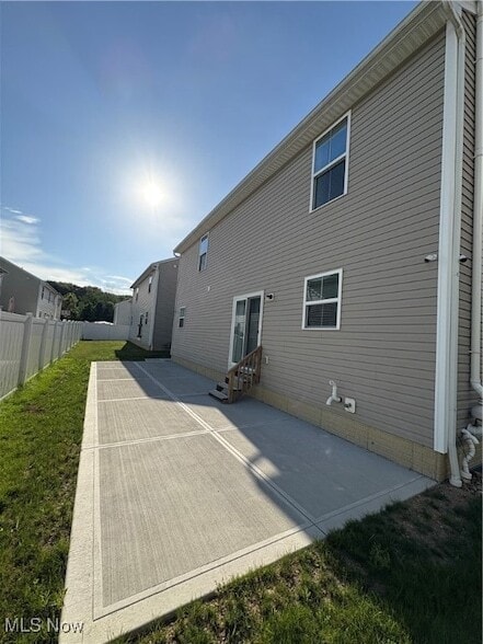 Building Photo - 3366 Wind Song Ln