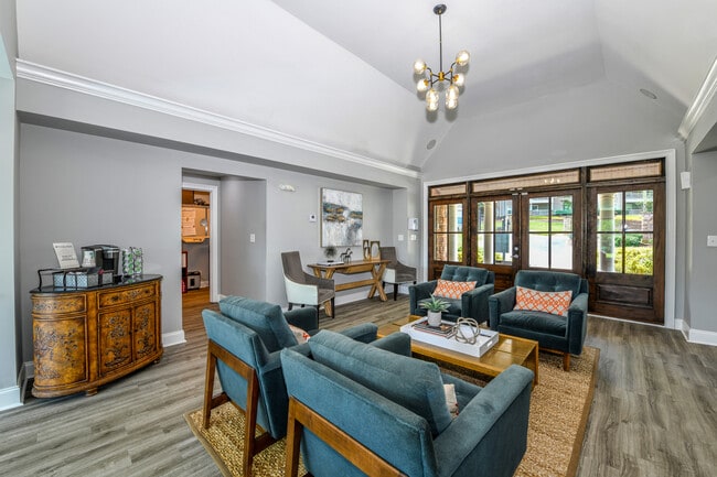 Interior Photo - Lakeside at Arbor Place