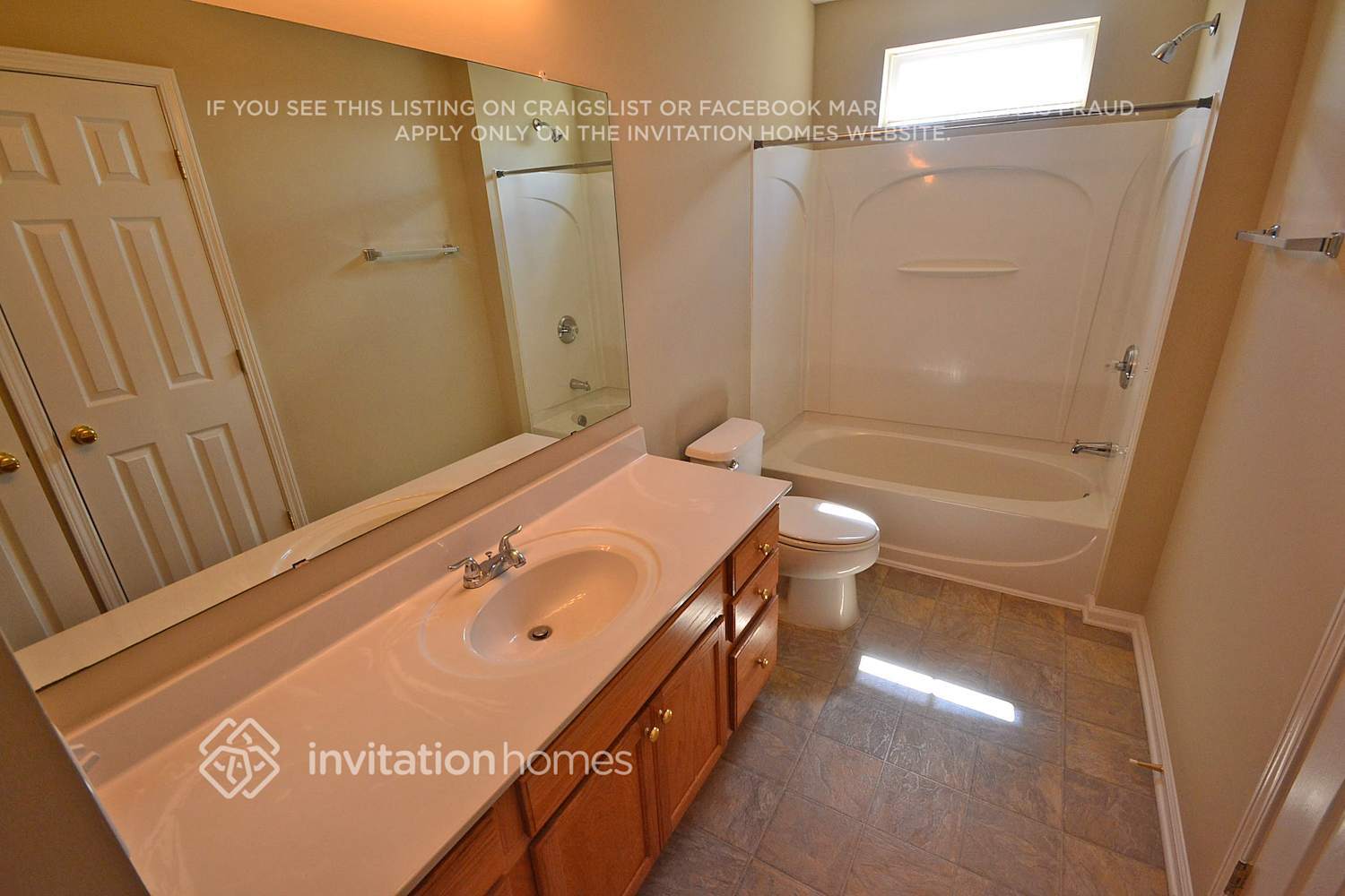 Building Photo - 268 Topaz Dr