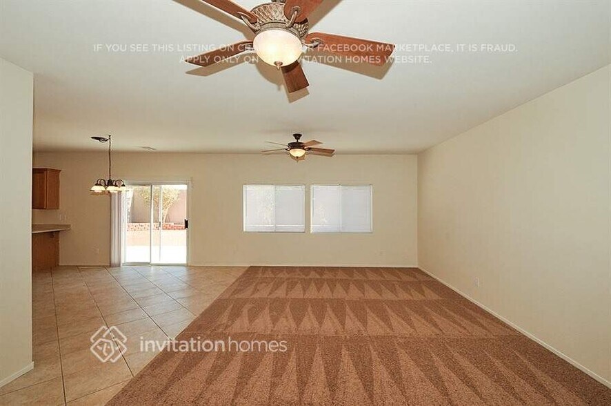 Building Photo - 8913 W Wolf Dancer Ave