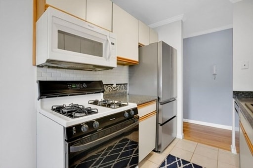 Building Photo - 272 Regency Park Dr
