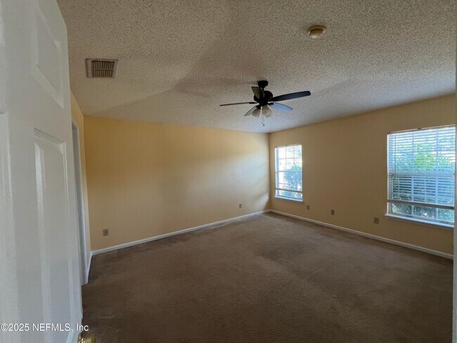 Building Photo - 11940 Canterwood Dr