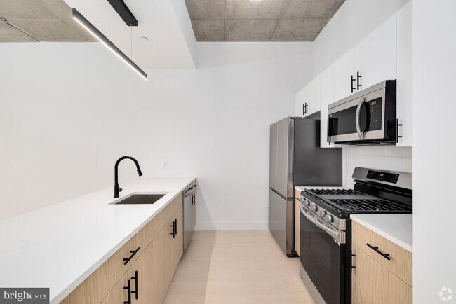 Building Photo - 1222 N 2nd St