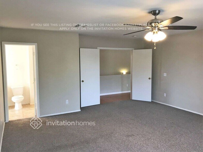 Building Photo - 4125 E Hide Trail