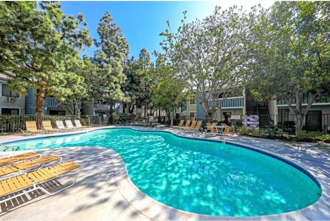 Building Photo - 25611 Quail Run
