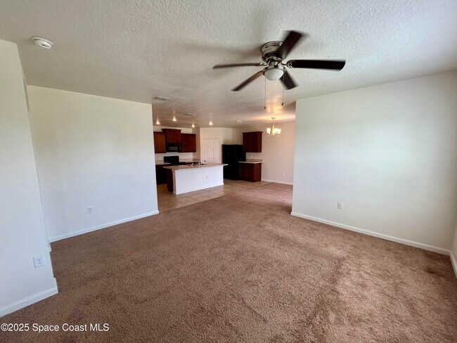 Building Photo - 134 Lure Ct SW