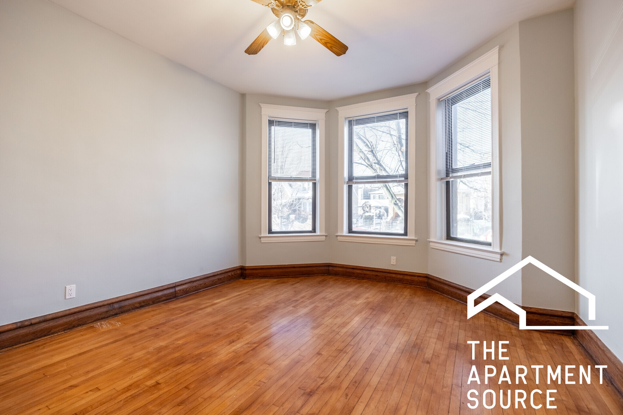 Building Photo - 2519 S Millard Ave