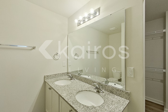 Building Photo - 3921 Miller Dr