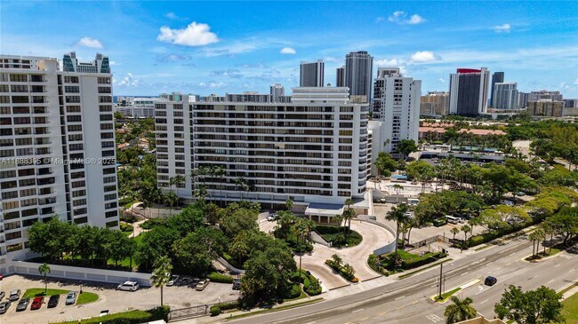 Building Photo - 500 Three Islands Boulevard
