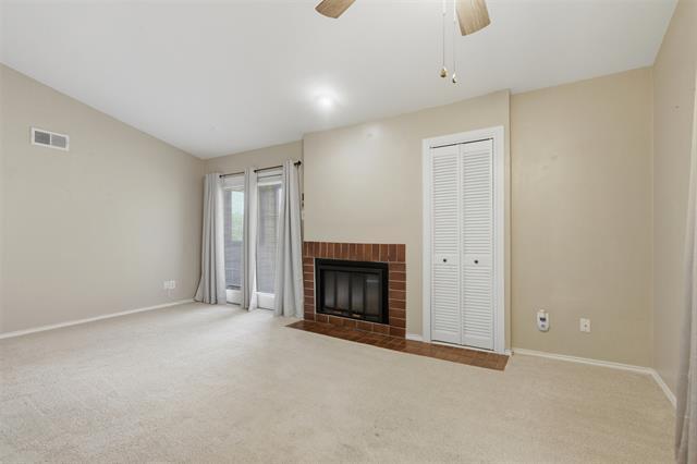 Building Photo - 5909 Lake Hubbard Pkwy