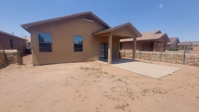 Building Photo - 4768 Joseph Rodriguez Dr