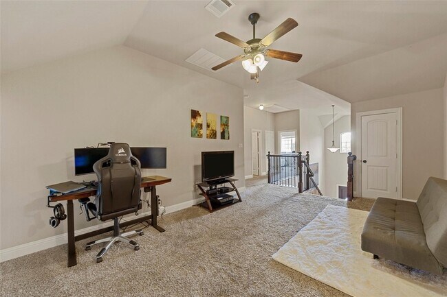 Building Photo - 10637 Musketball Pl