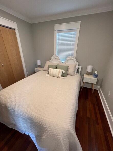 This room is part of our addition so it is brand new and has a modern feel to it. - 624 Park St