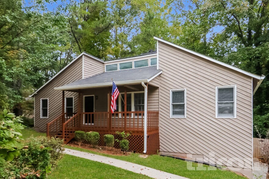 Primary Photo - 5272 Ferry Creek Ln