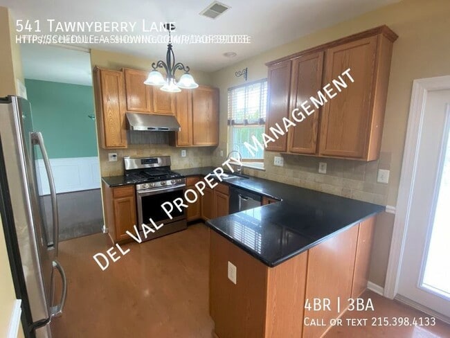Building Photo - 541 Tawnyberry Ln