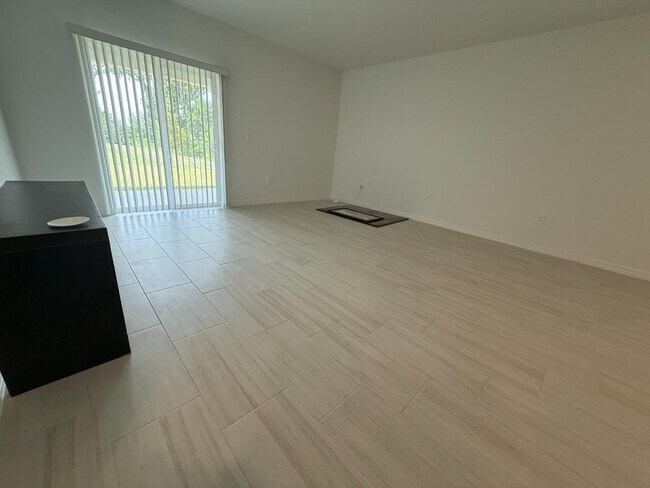 Building Photo - 3605 Great Pk Ct