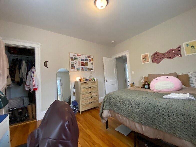 Building Photo - 6 Westminster St