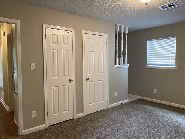 Building Photo - 1429 Dunbarton Rd