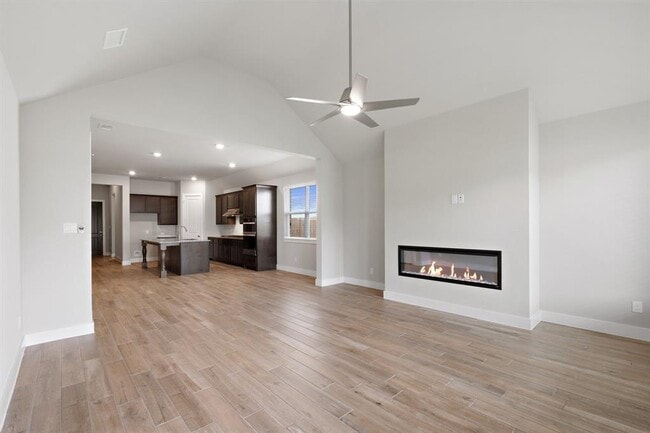 Building Photo - 10719 River Walk Dr
