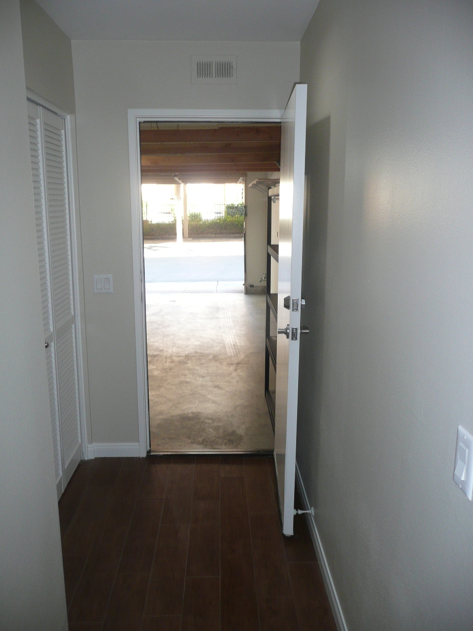 Building Photo - 2630 Dunstan Dr