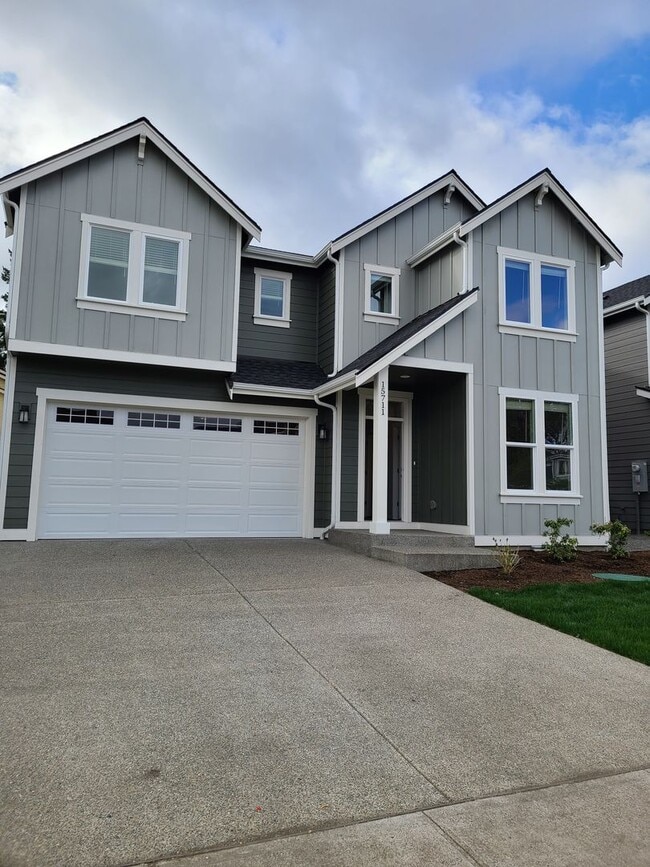 Building Photo - Yelm Creek Estates, 4 Bedroom, 2.75 Bathroom with Den
