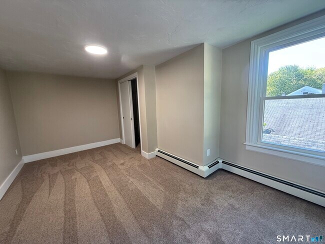 Building Photo - 575 Fabyan Rd