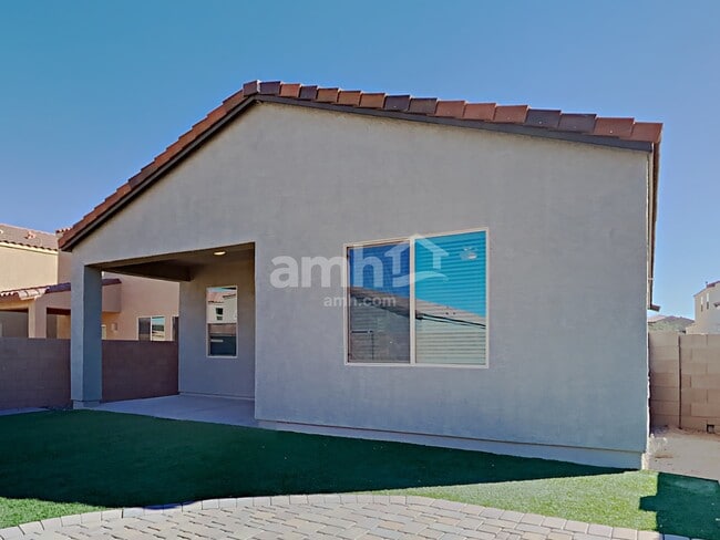 Building Photo - 6870 E Via Arroyo Largo