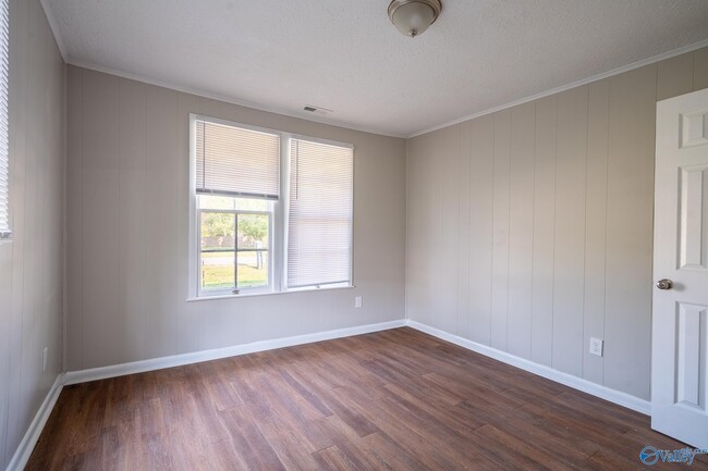 Building Photo - 2208 Old Gurley Pike