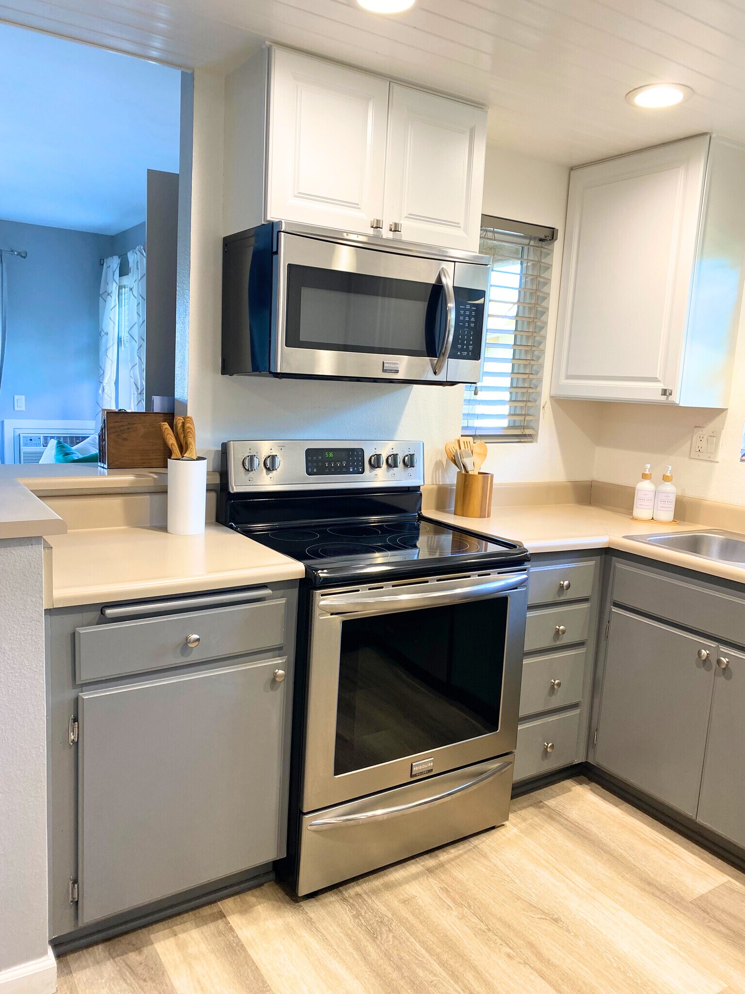 Fully stocked kitchens with utensils, pots & pans, dishware, etc. - 220 Woodland Pky