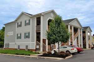 Primary Photo - Somerset Square Apartments