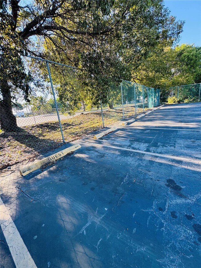 Building Photo - 1101 SW 122nd Ave