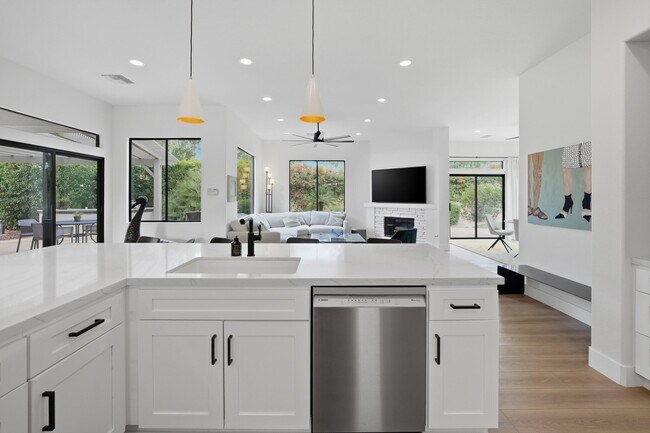 Building Photo - 32 Santa Ynez