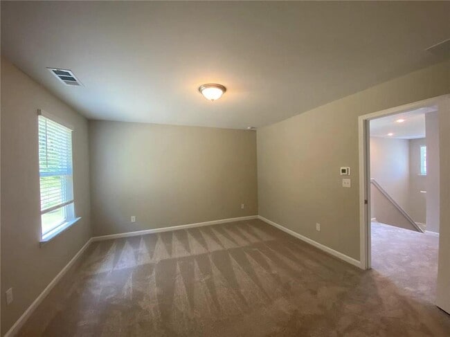 Building Photo - 168 Golden Eagle Pkwy