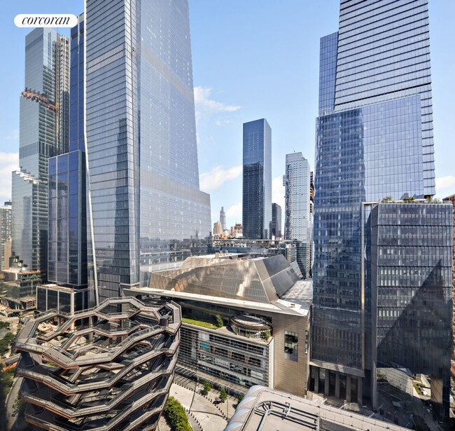 Building Photo - 15 Hudson Yards