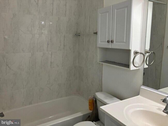 Building Photo - 2131 Dominion Heights Ct