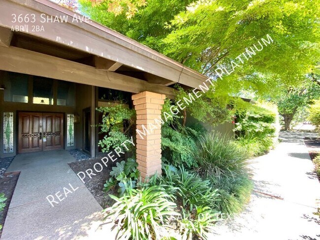 Building Photo - $2,750, Shaw & Leonard 4 Bedroom Country Home