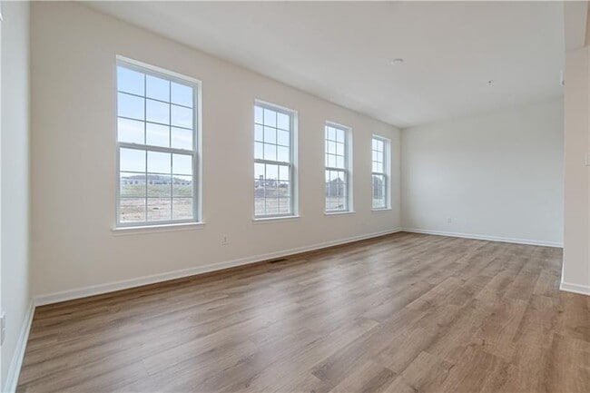 Building Photo - 135 Affinity Dr