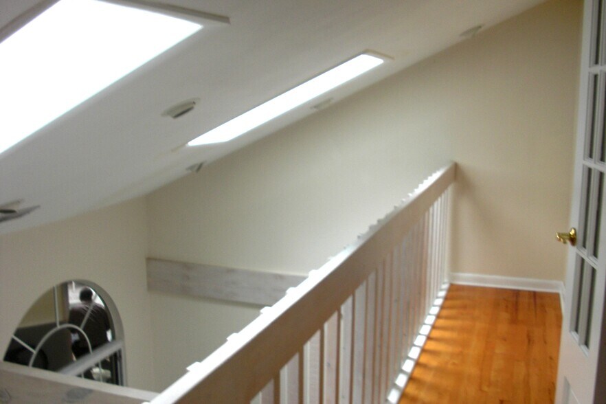 Second Floor Balcony - 110 N Tampania Ave