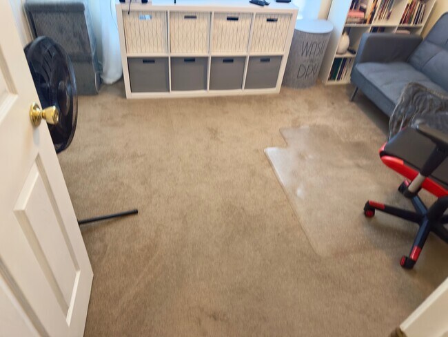 Building Photo - 12311 Kensington Lakes Dr