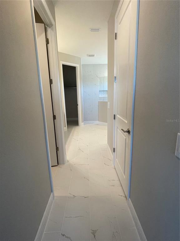 Building Photo - 6408 Wekiwa St