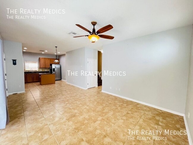 Building Photo - 2901 Wild Tamarind Blvd