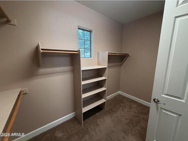 Building Photo - 421 W Wisteria Pl