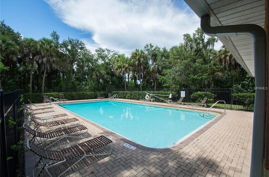 pool - 4822 Tuscan Loon Drive