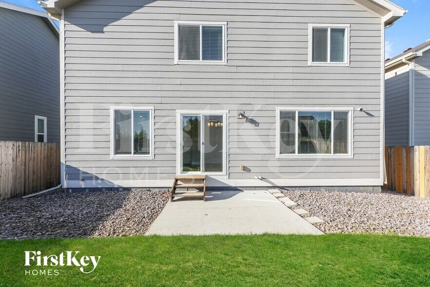 Building Photo - 10045 Luneth Dr