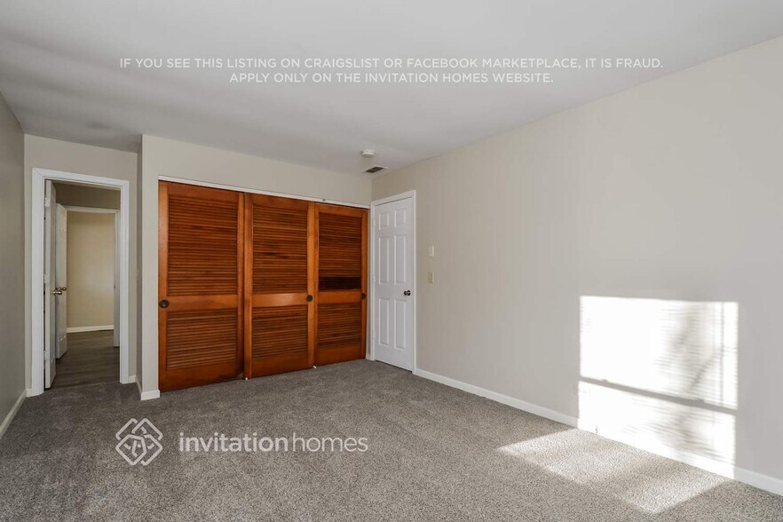 Building Photo - 828 Winmoor Dr