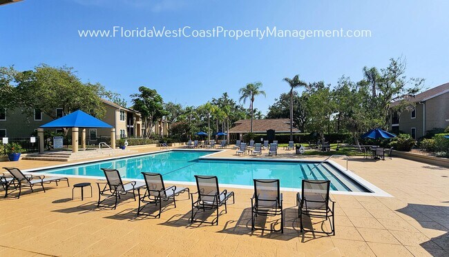 Building Photo - PALMER RANCH! VINTAGE GRAND 2 BED/2 BATH C...