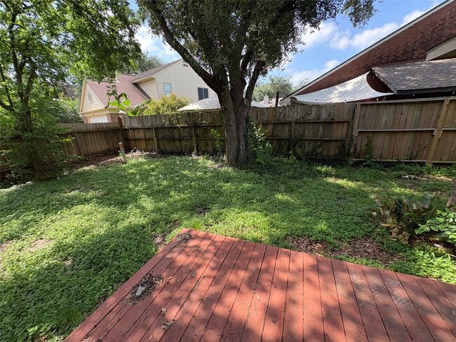 Building Photo - 3006 Fort Stockton Dr