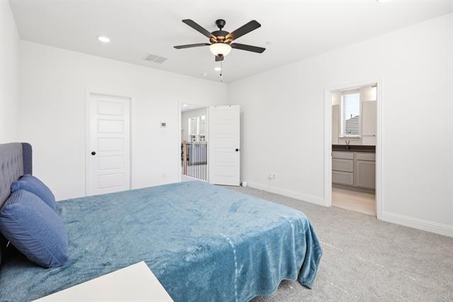 Building Photo - 2532 Campden Mews