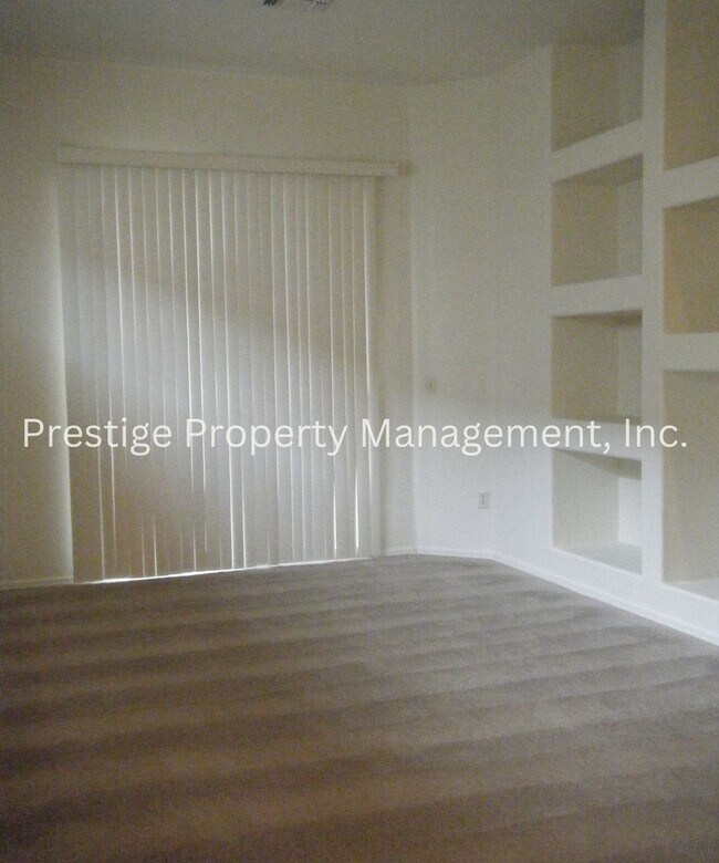 Building Photo - 3/2 Spacious Vail Home, Must See!